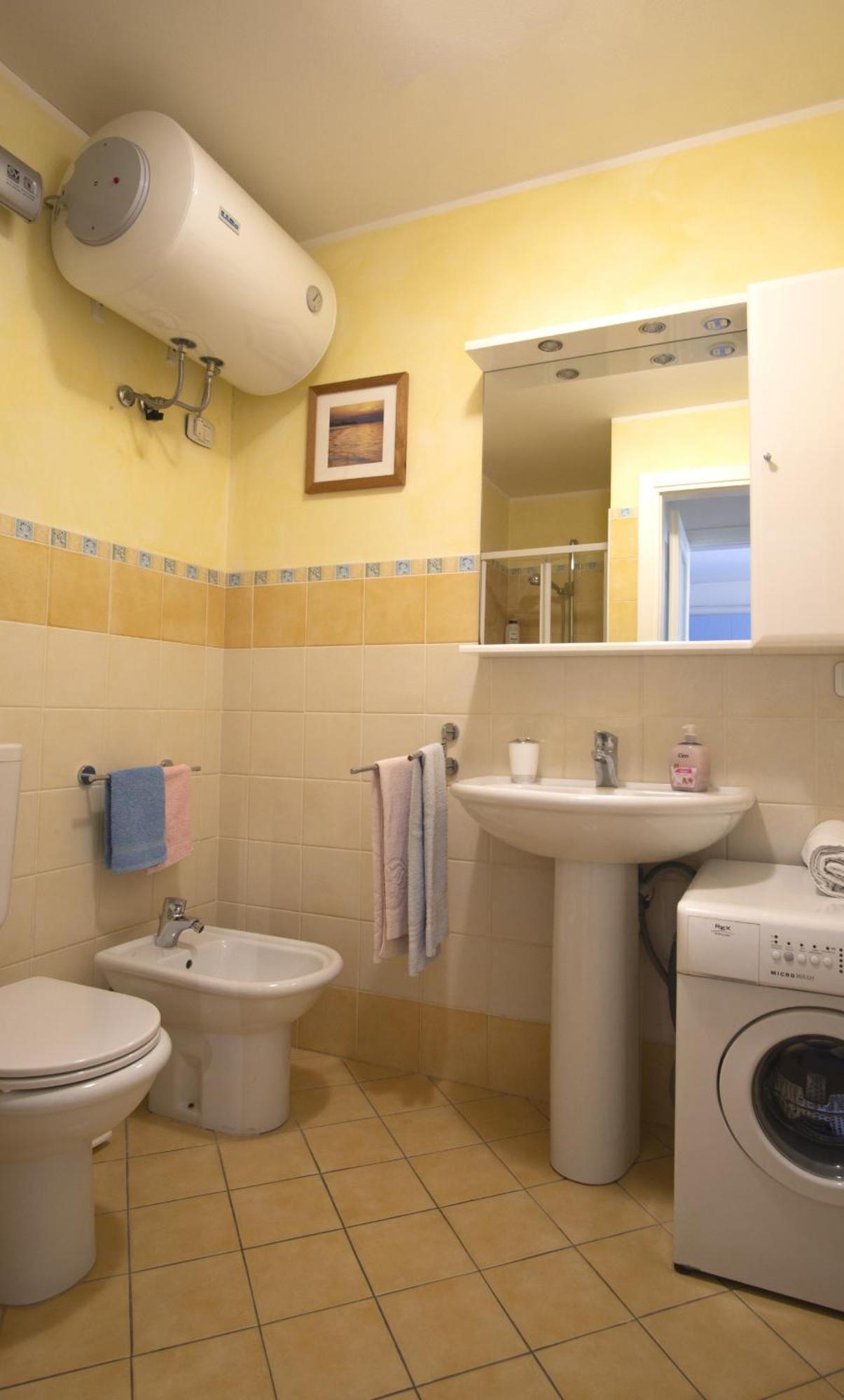 Gaia Apartment Un Gioiello Grado Ngoại thất bức ảnh